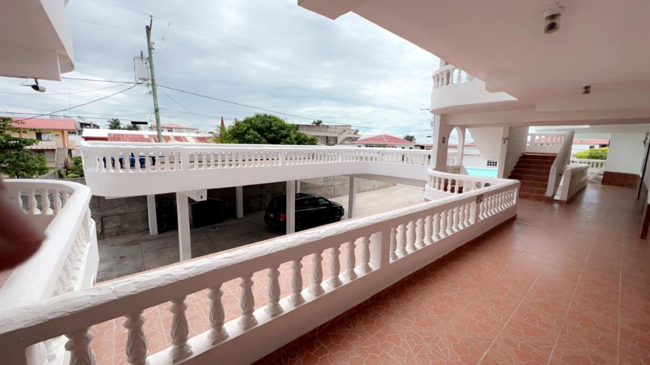 Las Palmas Hotel Corozal Exterior foto