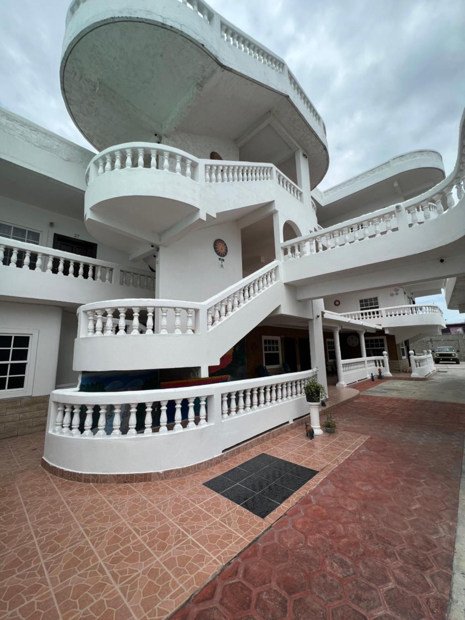 Las Palmas Hotel Corozal Exterior foto
