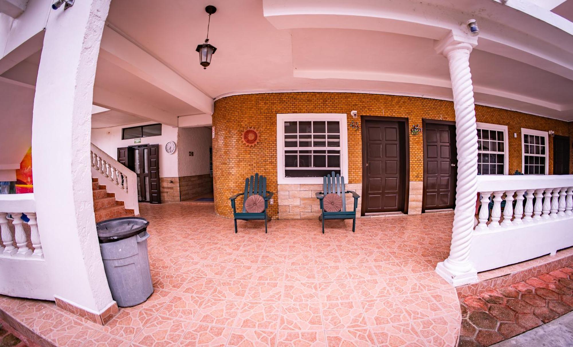 Las Palmas Hotel Corozal Exterior foto